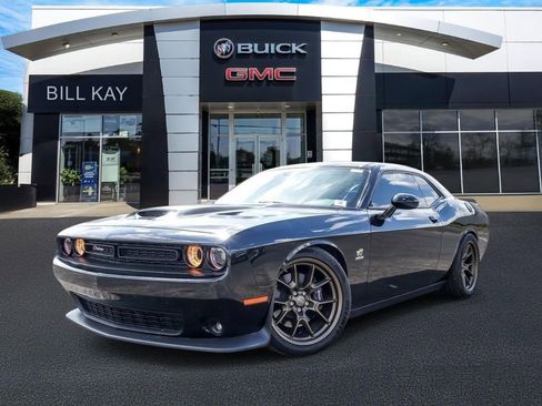 Used 2023 Dodge Challenger R/T Scat Pack RWD image 1