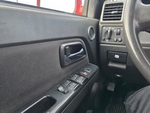 Used 2012 Chevrolet Colorado LT image 16