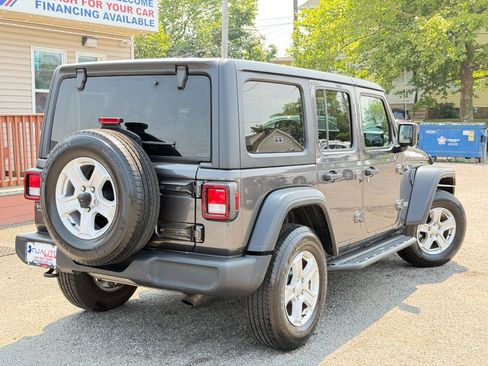 Used 2018 Jeep Wrangler Unlimited Sport S AWD/4WD image 92