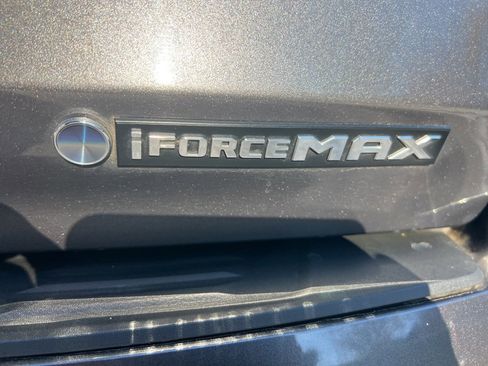 Certified 2025 Toyota Sequoia Platinum image 20