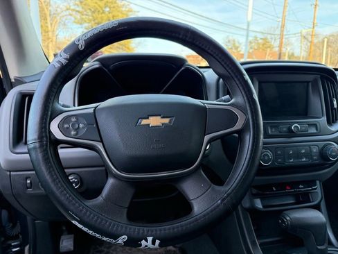 Used 2019 Chevrolet Colorado W/T w/ WT Convenience Package image 13