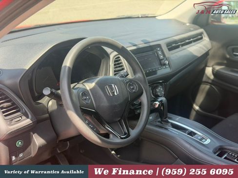 Used 2016 Honda HR-V LX image 8