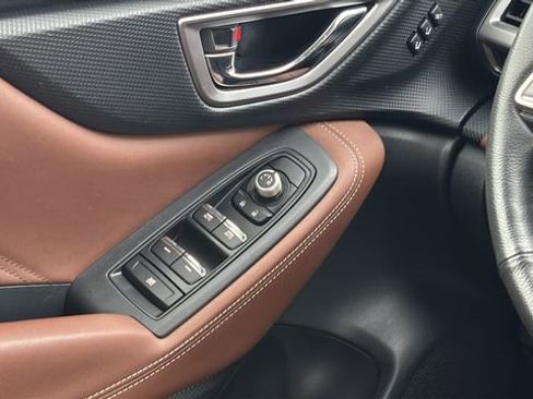 Used 2021 Subaru Forester Touring image 19