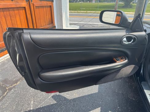 Used 2003 Jaguar XK8 Convertible image 9