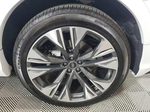 Used 2026 Audi Q8 Prestige AWD/4WD image 11