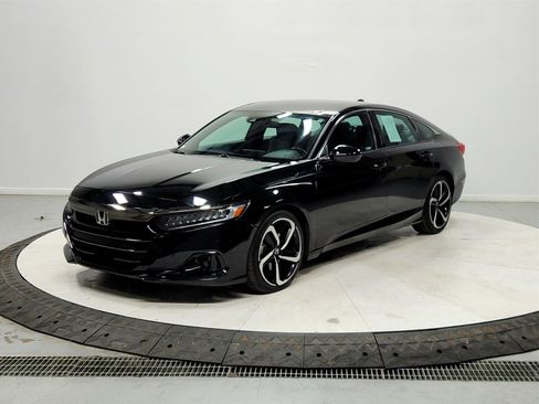 Used 2021 Honda Accord Sport image 3