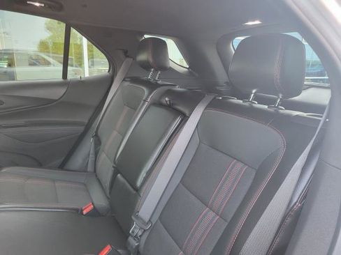 Certified 2022 Chevrolet Equinox RS w/ LPO, Floor Liner Package image 11