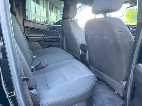 Used 2024 Chevrolet Colorado Trail Boss w/ Technology Package AWD/4WD image 30