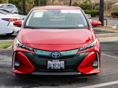 Certified 2019 Toyota Prius Prime Advanced image 17