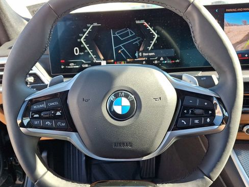 Used 2025 BMW 330i xDrive Sedan w/ M Sport Package image 20