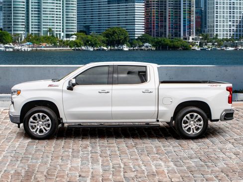 Used 2024 Chevrolet Silverado 1500 LTZ w/ LTZ Convenience Package II image 8