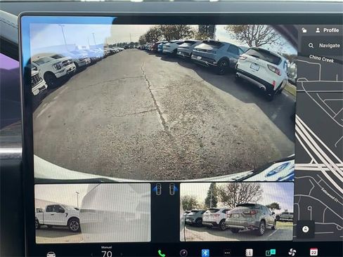 Used 2022 Tesla Model X image 16