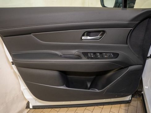 New 2026 Nissan Murano SV image 13