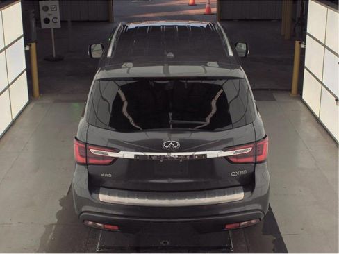Certified 2024 INFINITI QX80 Luxe image 3