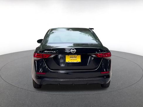 Used 2025 Nissan Sentra SV FWD image 12
