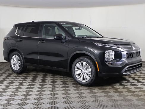 New 2026 Mitsubishi Outlander ES FWD image 48