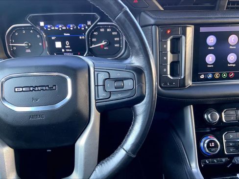 Used 2021 GMC Yukon Denali AWD/4WD image 25