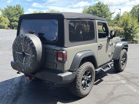 Used 2020 Jeep Wrangler Sport AWD/4WD image 5