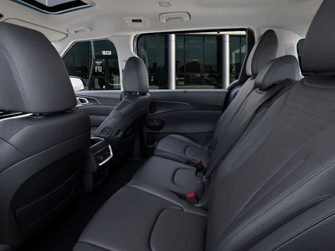 New 2026 Kia Carnival SX Prestige FWD image 18