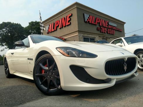 Used 2013 Maserati GranTurismo Sport image 40