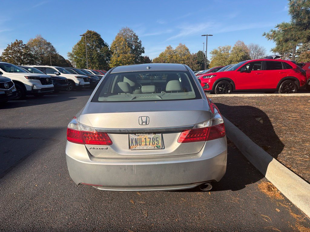 Used 2015 Honda Accord EX-L image 7
