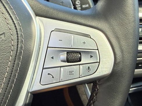 Certified 2023 BMW X7 xDrive40i w/ Premium Package image 18