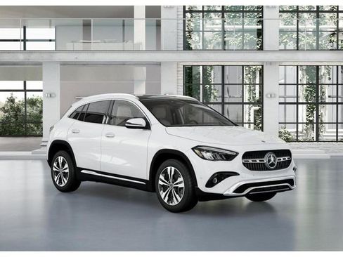 New 2026 Mercedes-Benz GLA 250 4MATIC image 11