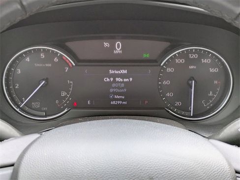 Used 2021 Cadillac XT4 Premium Luxury w/ Driver Awareness Package image 31