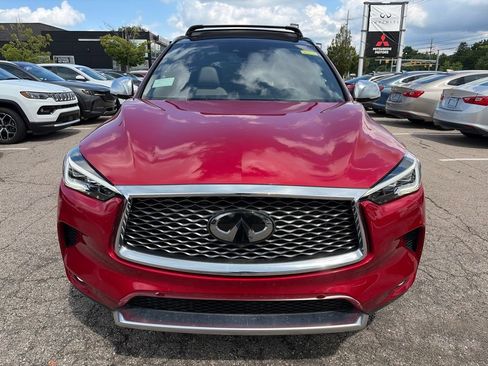 Used 2024 INFINITI QX50 Autograph w/ Accent Package AWD/4WD image 2