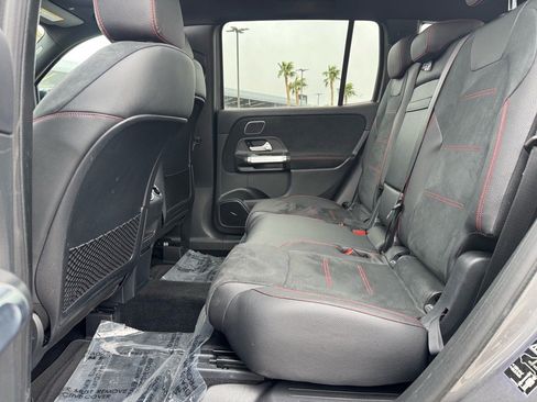 Certified 2021 Mercedes-Benz GLB 250 4MATIC image 16