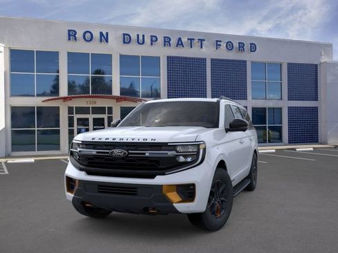 New 2026 Ford Expedition Tremor image 3