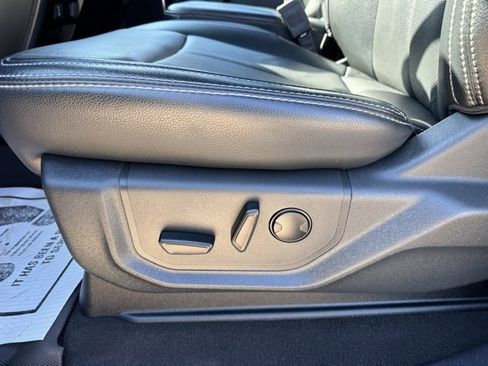 Used 2022 Ford F250 Lariat w/ Lariat Ultimate Package image 13