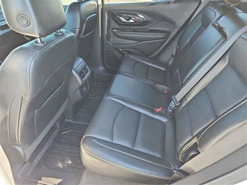 Used 2022 GMC Terrain AT4 w/ Tech Package image 18