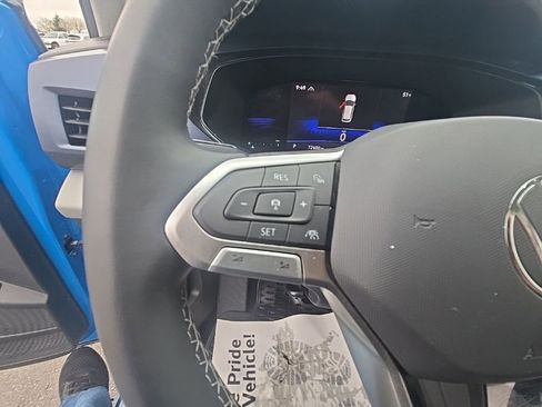 Used 2022 Volkswagen Taos SE image 19