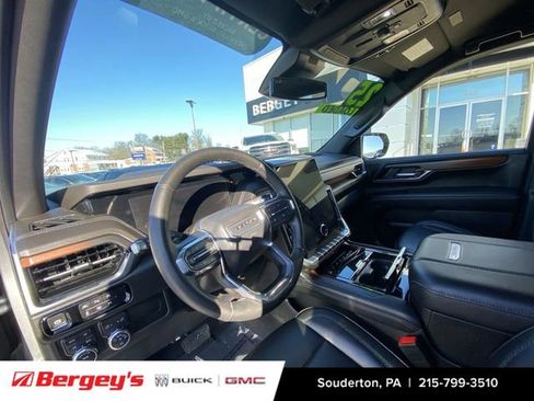 Certified 2025 GMC Yukon XL Denali image 12