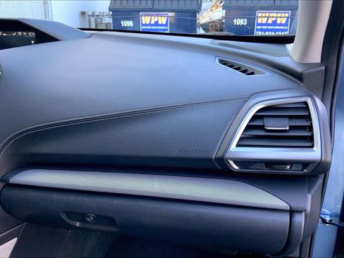 Used 2019 Subaru Forester Limited image 19