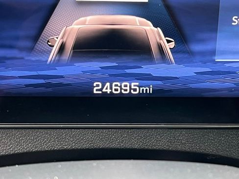 Used 2024 Chevrolet Traverse LT w/ LPO, Floor Liner Package image 9