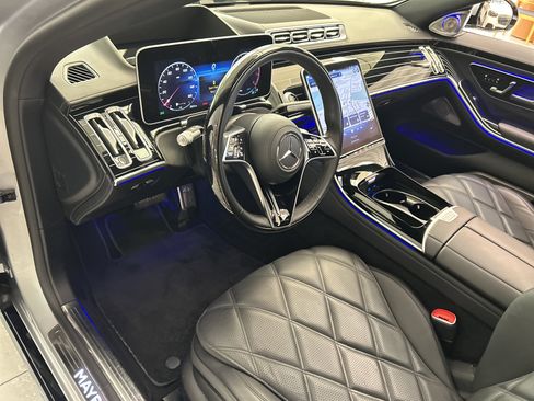 Certified 2024 Mercedes-Benz Maybach S 580 4MATIC image 18