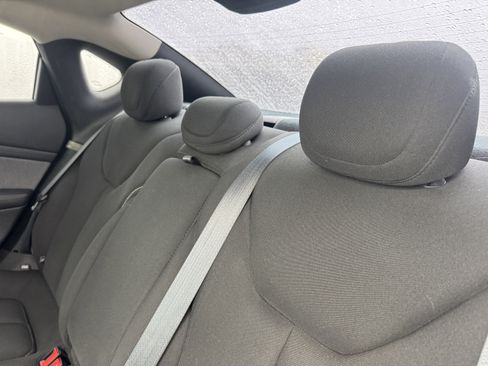 Used 2013 Dodge Dart SXT w/ SXT Special Edition Group image 16