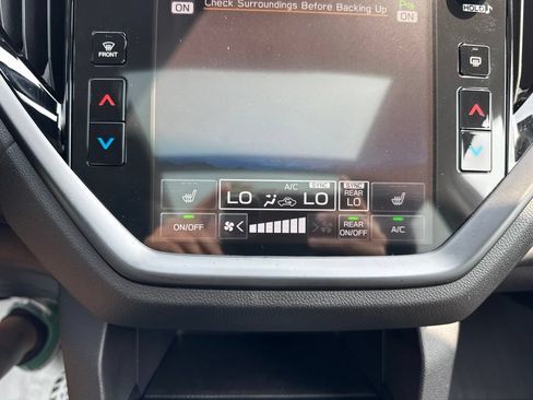 Used 2025 Subaru Ascent Onyx Edition w/ Onyx Package AWD/4WD image 36