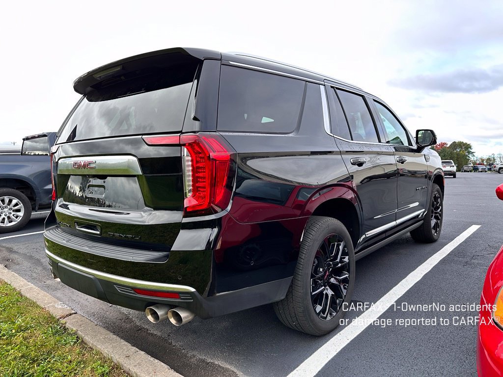 Used 2024 GMC Yukon Denali w/ Advanced Technology Package AWD/4WD image 4