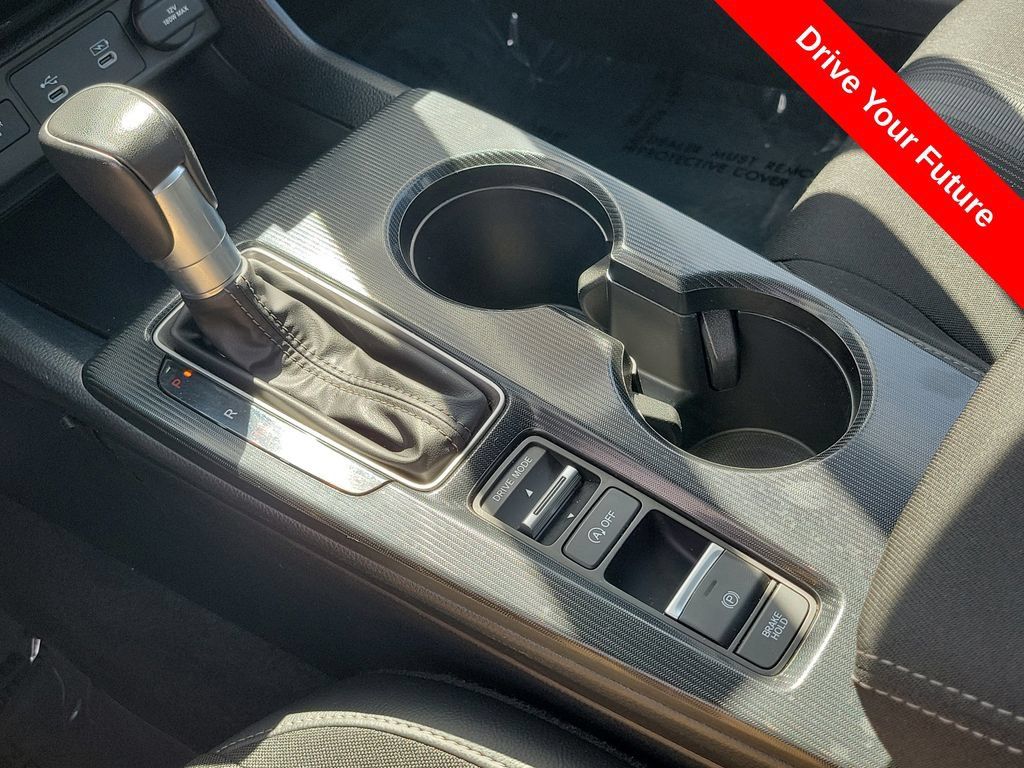 Used 2025 Honda Civic Sport image 14