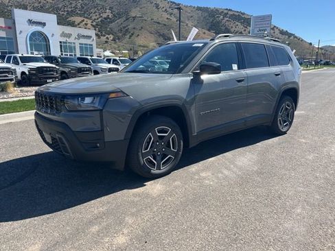 New 2026 Jeep Cherokee Limited image 8