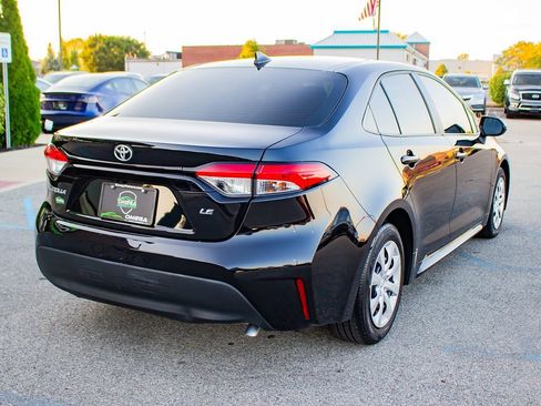 Used 2024 Toyota Corolla LE image 9