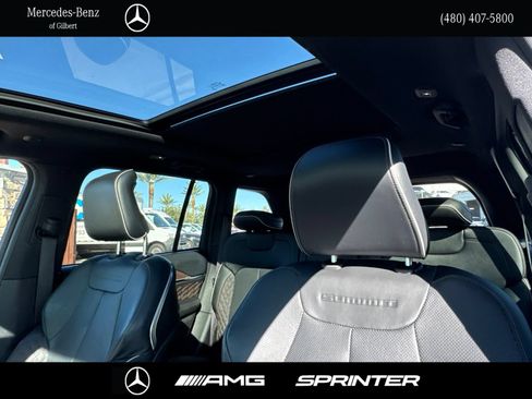 Used 2023 Jeep Grand Cherokee Summit w/ Advanced Protech Group IV AWD/4WD image 16