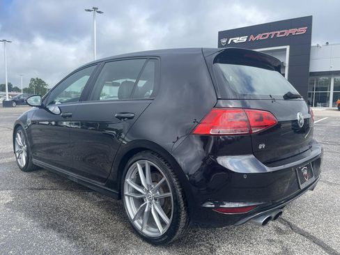 Used 2017 Volkswagen Golf R 4-Door AWD/4WD image 3