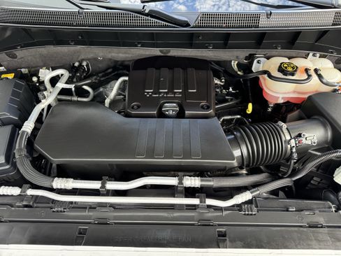 Certified 2023 Chevrolet Silverado 1500 Custom RWD image 26