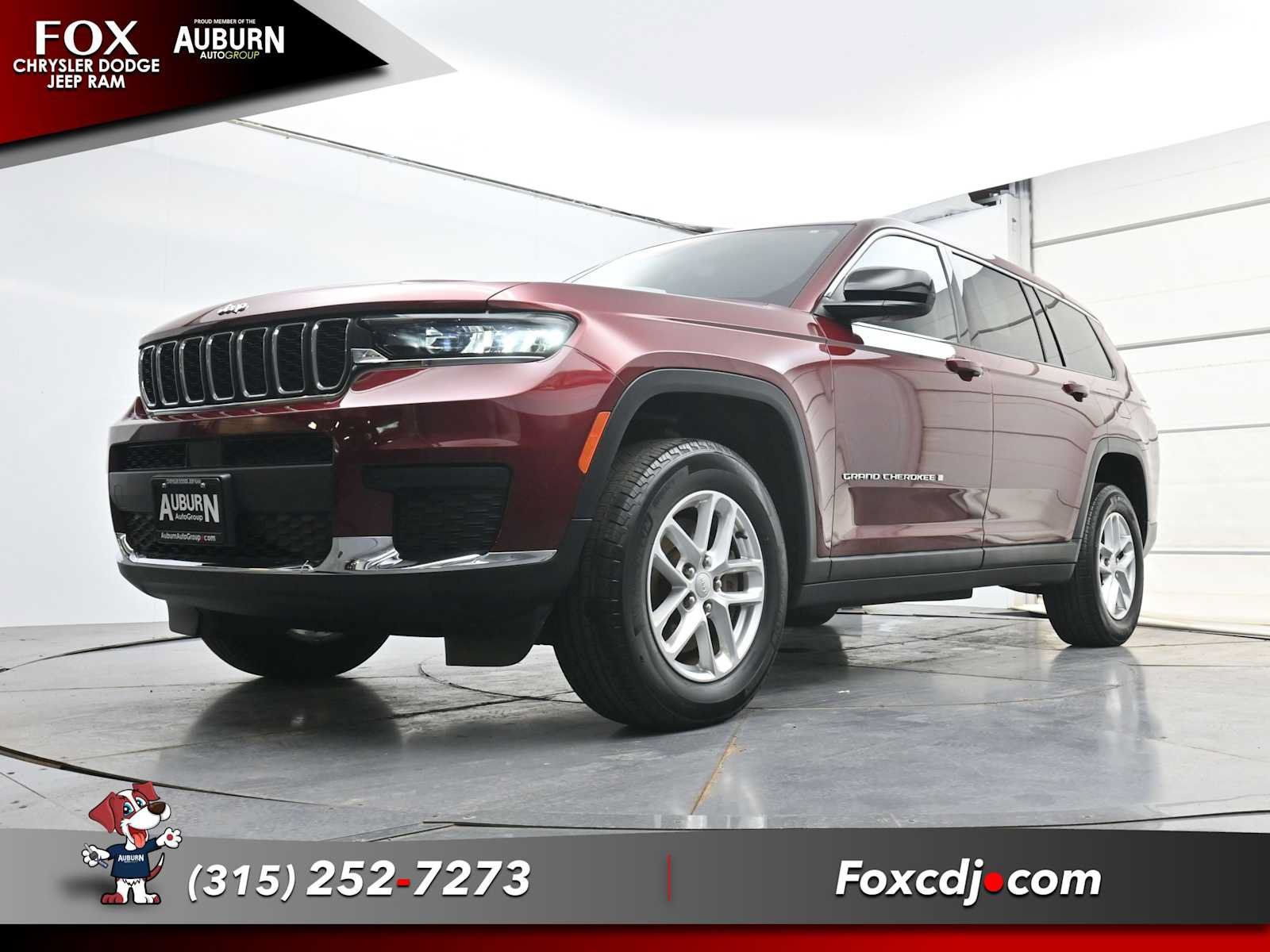 Used 2023 Jeep Grand Cherokee L Laredo w/ Luxury Tech Group I AWD/4WD image 22