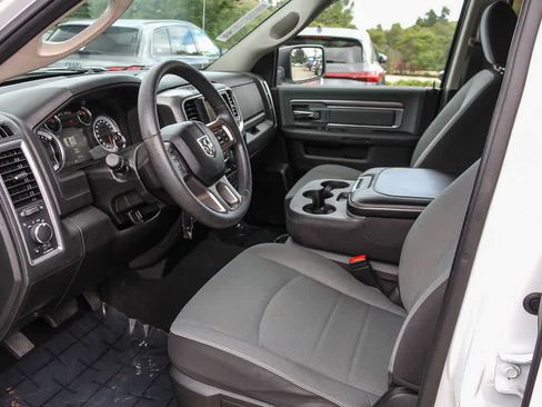 Used 2022 RAM 1500 Classic SLT w/ Electronics Group AWD/4WD image 18