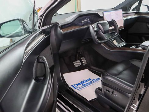 Used 2022 Tesla Model X AWD/4WD image 3